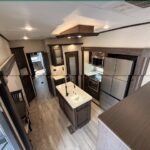 2022 Shasta by Forest River Phoenix 334FL full